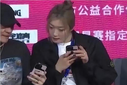 王小磊妻子爆料视频,揭秘夫妻关系背后的真相  第3张 王小磊妻子爆料视频,揭秘夫妻关系背后的真相  第3张